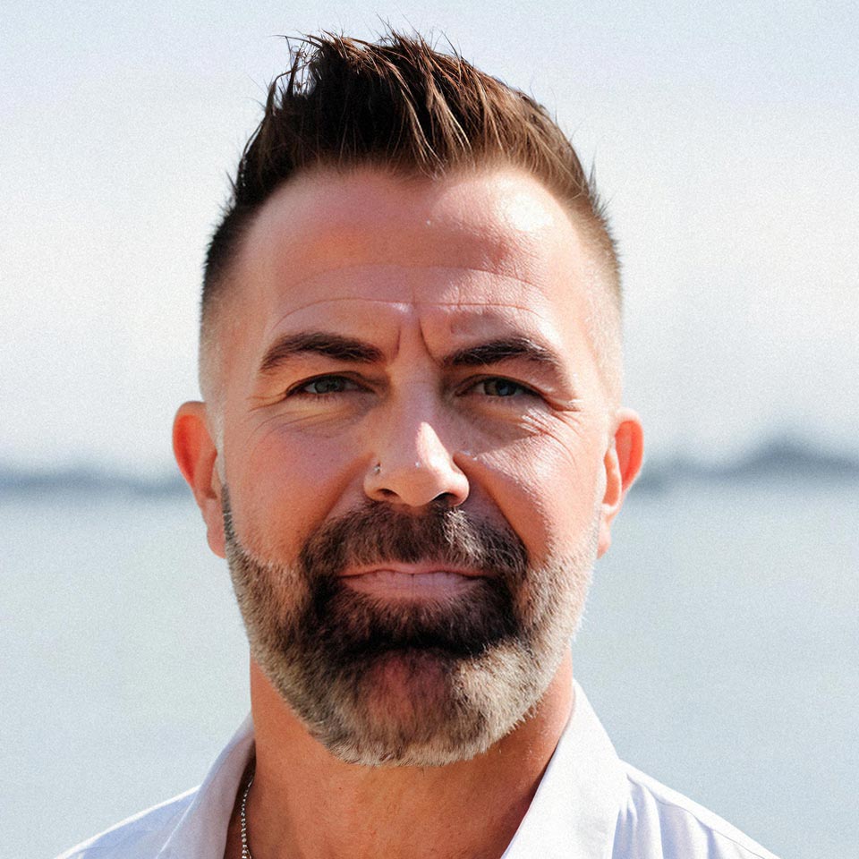 Theo Tilton